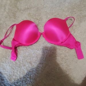 NWOT Hot Pink VERY SEXY PUSH-UP Bra 32DDD